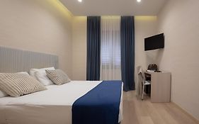 Hr Hotel & Spa  3*