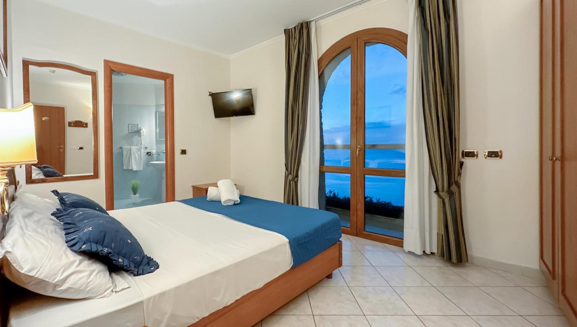 Hr Hotel & Spa Piano di Sorrento Exteriör bild