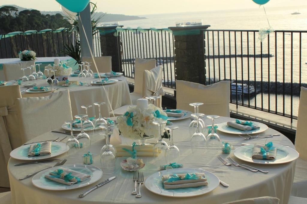 Hr Hotel & Spa Piano di Sorrento Exteriör bild